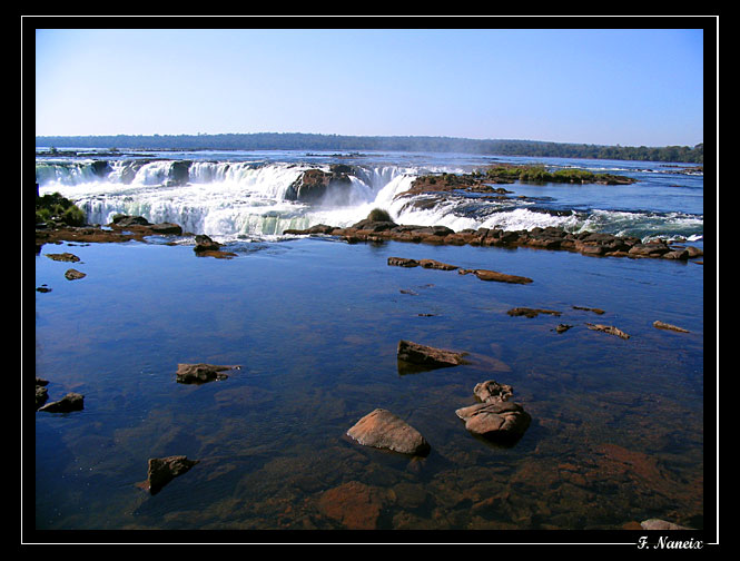 chutes-iguacu-1.jpg